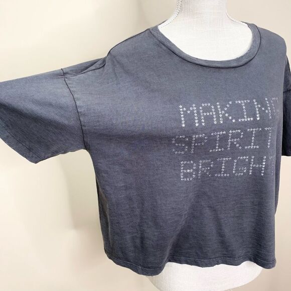 NWT Aerie Cropped T Shirt Making Spirts Bright Glittery Stars Holiday M - Picture 4 of 9